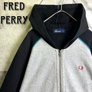 希少 美品 FRED PERRY フレッドペリー ラグラン フーディー ジップアップ スウェットパーカー 刺繍ロゴ ブラック＆グレー 黒・灰 M