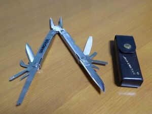 LEATHERMAN TOOL/レザーマンツール マルチツール レザーケース付き　955J