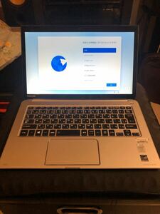 TOSHIBA Dynabook KIRA V634/27KS