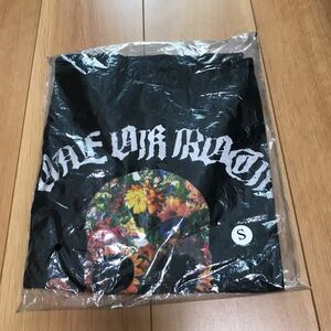 【新品】ONE OK ROCK ワンオクロック　Tシャツ