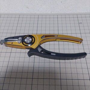 実釣未使用品　スタジオオーシャンマーク オーシャンプライヤーOCEAN PLIERS OP165HP 　定価約41000円　キャスティング　ジギング