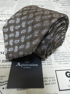 アクアスキュータム Aquascutum 美品 新品未使用タグ付き 微光沢 ネクタイ ペイズリー柄 茶 水色 ブラウン W-003865 ゆうパケット