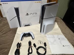 [中古美品] SONY　PlayStation5（PS5） 1TB ディスクドライブ搭載モデル CFI-2000 A01 動作確認済み 