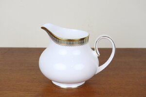 ロイヤルドルトン　クラレンドン　クリーマー　ミルクジャグ　royaldoulton　CLARENDON　ヴィンテージ　イギリス　食器　つ21