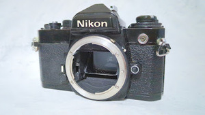 動作品・外観綺麗・光学並品☆Nikon FE ブラック ボディ ニコン フィルムカメラ MF一眼レフ 現状品