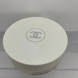 CHANEL シャネル　LE BLANC パウダー　10 CRISTALLNE 22040170