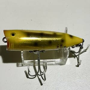 1950s フォイル入 オールド へドン チャガースプーク GFYBS ゴールドフィッシュ イエロー ブラックスポット ( Heddon CHUGGER SPOOK X9540