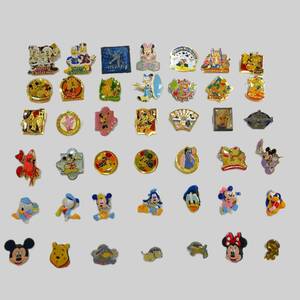 （M4448） 1円スタート 東京 ディズニー Disney ピンズ ピンバッジ ミッキー ミニー ドナルド プーさん 35個 おまとめ