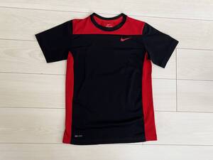 ★ナイキ Nike DRI-FIT 155サイズ 半袖 スポーツ Tシャツ 黒/赤★