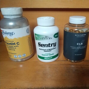 21 Sentry 総合ビタミン剤　&　Solaray Vitamin　C　&　CLAサプリ　3個セット　未開封品