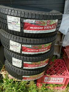 ブリヂストンVRX3 195/65R15 91Q 新品 ブリザック 日本製 スタッドレス 冬タイヤ BS BLIZZAK BRIDGESTONE