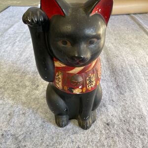 昭和レトロ　 縁起物　黒招き猫　 貯金箱 陶器製　 アンティーク 当時物 まねきねこ ビンテージ 置物 商売繁盛