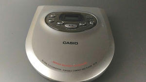 ■CASIO カシオ ポータブルCDプレーヤー PZ-J6 レトロ 本体のみ 売り切り お得 動作未確認現状■176