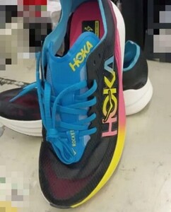 【在庫処分】HOKA ONEONE (ホカオネオネ) ROCKET X 2 スニーカー 25.5cm 