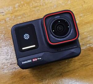 中古　Insta360 Ace Pro おまけ有り