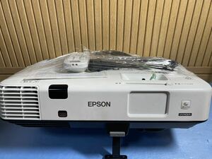 EPSON プロジェクター EB-1945W エプソン　リモコン　取説付き