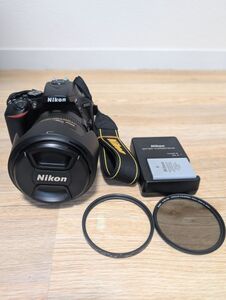 【ショット数少ない極美品】NIKON D5600 ボディ＆AF-S DX 18-200mm F3.5-5.6G ED VRⅡ レンズセット ショット数1516回 おまけつき