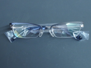 新品 増永眼鏡(株) MASUNAGA 眼鏡 メガネフレーム 種別: メタル ハーフリム サイズ: 51□18-135 材質: TIITANIUM 型式: MA-3204
