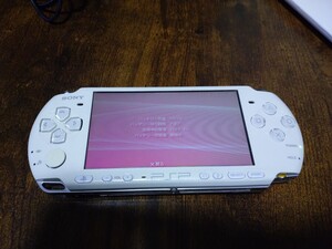 PSP-3000 プレイステーションポータブル パールホワイト 美品 付属品多数 SONY PSP3000 保護フィルム