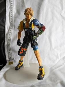 ファイナルファンタジー　フィギュア　Tidus（ティーダ）