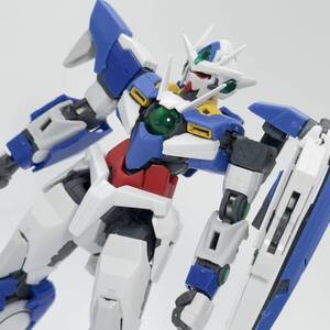 機動戦士ガンダムOO RG 1/144 ダブルオークアンタ 本体組立済 完成品