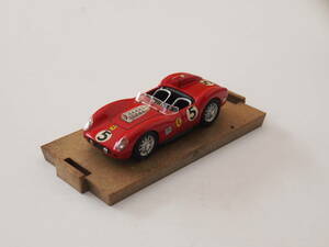 brumm 1/43 ORO SERIES #94 　1960 FERRARI 250 T.R.S. HP 300イタリア製