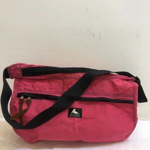GREGORY グレゴリー ショルダーバッグ Lサイズ ナイロン アウトドア ピンク USA製 鞄 男女兼用