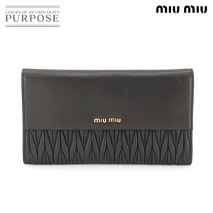 ミュウミュウ MIUMIU マテラッセ クラッチ バッグ レザー ブラック ゴールド 金具 Matelasse Clutch Bag 90261055