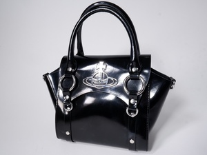 Vivienne Westwood LONDON/ヴィヴィアンウエストウッド 正規品Betty Mini Handbagエナメル ベッティ ハンドバッグ ミニ [LBGA77038]