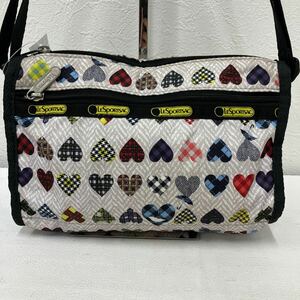 □45−2153 LeSportsac レスポートサック レディース ショルダーバッグ 斜めがけバッグ 小さめ ミニ チェック柄 ハート柄 黒 ブラック 軽量