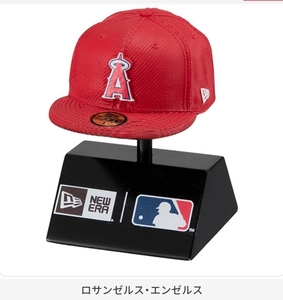 MLBの公式キャップであるNEW ERA 59FIFTYスタンド付きフィギュア【人気のエンゼルス☆】