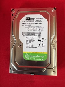 動作保証　 HITACHI HDT725050VLA380 500GB　ハードディスク（レコーダー BD-HDW15から外し）(A010)