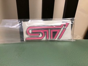 ☆STi メタルエンブレム フロン用 ピンク色 送料無料 y29