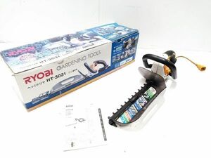 □動作品 説明書 元箱付 RYOBI リョービ ヘッジトリマー HT-3031 刈込幅300ｍ 剪定 ガーデニング 超低振動 A-6-8-17 @140□