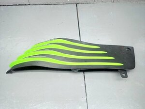 βEI08-2 カワサキ ZX-14 JKBZXNC13AA (H18年式) 検 ZZ-R1400 純正 サイドカバー カウル 右 傷、割れ有り！