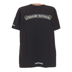 クロムハーツ スクロールラベル プリント Tシャツ メンズ ブラック CHROME HEARTS 中古 【アパレル・小物】