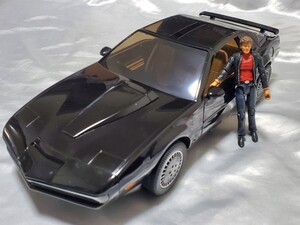 即決ダイヤモンドセレクト 1/15 ナイトライダー ナイト2000 KnightRider ビッグサイズミニカー マイケルナイトフィギュア付 KITTトランザム