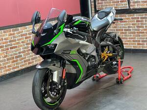 カワサキ　ZX-10R 2022 13600km 中古車体！動画有！茨城県! 全国配送可！(例 CBR1000RR-R YZF-R1 ZX10R ZX6R CBR1000RR S1000RR 1000rr )