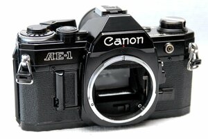 Canon キャノン 人気の高級一眼レフカメラ AE-1（黒）ボディ 希少な作動品（腐食無し）