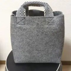 [美品]hint hint★ フェルトBAG