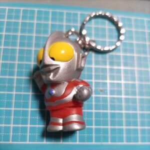 ウルトラマン　円谷プロ　ULTRAMAN　キーホルダー　キーチェーン　怪獣