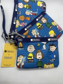 新品　Lesportsac✖️Peanuts レスポートサック３連ポーチ青スヌーピ