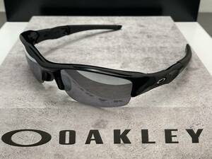 偏光★OAKLEYオークリー FLAK JACKETフラックジャケット 黒ブラック/POLARIZEDミラーレンズ USA製サングラス 釣りドライブ ケース付