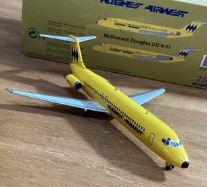 CC-9913■送料込■マグドネル ダグラス DC-9-31 ヒューズ エアウエスト 金属製 1/200 旅客機 模型 インテリア 置物 228g●未使用品/くGOら