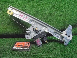 4EW3144 KJ1)) プジョー 308 ABA-T75F02 2014年 premium 純正 フロント左ドアレギュレーターモーター　9675467480