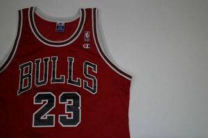 【古着GAME TOPSレア美品NBA champion chicago bulls JORDANユニフォームタンクトップ赤44】マイケルジョーダンシカゴブルズチャンピオン