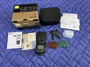 Nikon SPEEDLIGHT SB-700