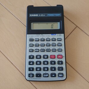 送料込み！CASIO カシオ 関数電卓 fx-82LB FRACTION Calculator 昭和レトロ 希少 レア