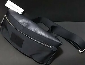 ☆新品　CK CALVIN KLEIN クルサード ワンショルダーバッグ カルバンクライン 税込定価2万2000円 日本製 ウエストバッグ　未使用