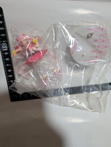 HUGっと！プリキュア　キューティーフィギュア　ナイロン未開封　中古③